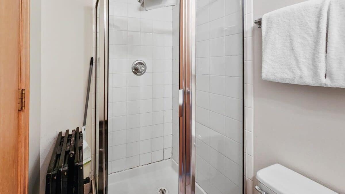 ברקנרידג' Cozy Studio With Shared Pool -3 Min To Ski Lift מראה חיצוני תמונה
