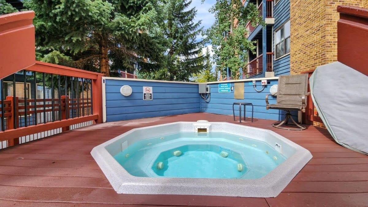 ברקנרידג' Cozy Studio With Shared Pool -3 Min To Ski Lift מראה חיצוני תמונה
